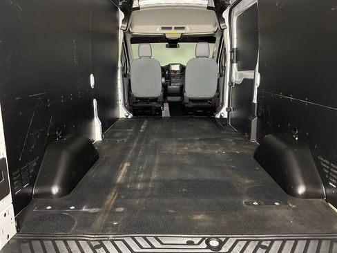 Used 2019 Ford Transit 250 148'' WB MEDIUM ROOF Base ***B image 11