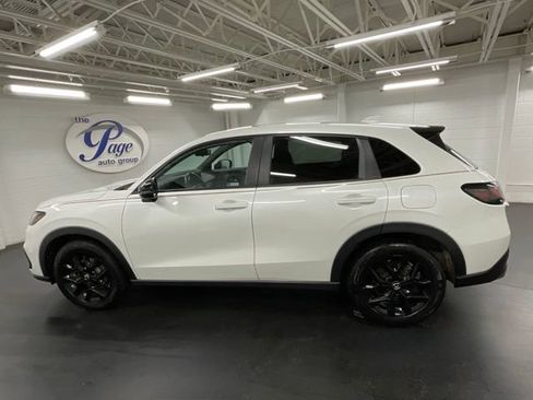 Certified 2023 Honda HR-V Sport image 2