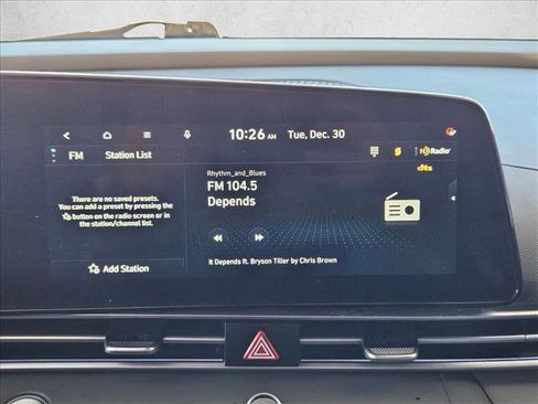 Used 2024 Hyundai Elantra SEL image 11