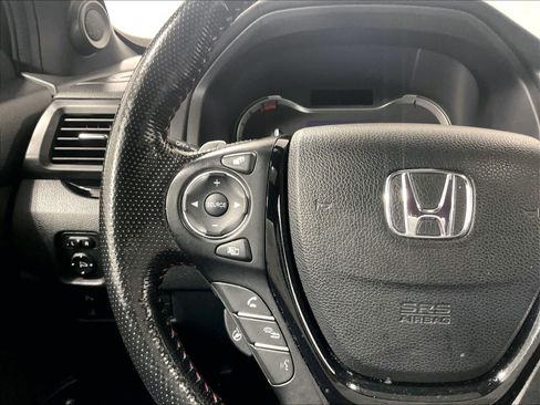 Used 2022 Honda Ridgeline Black Edition image 23
