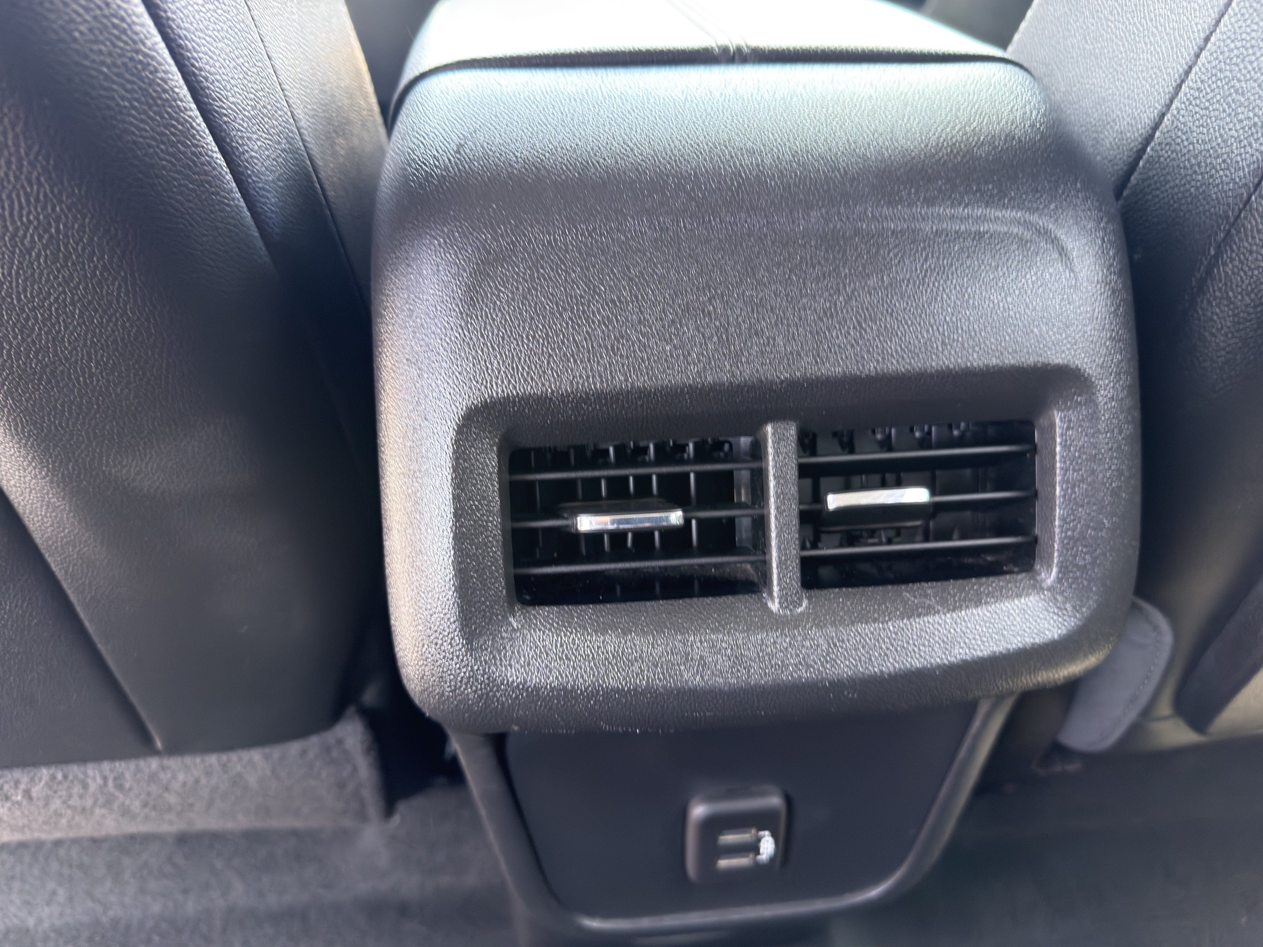 Used 2023 GMC Terrain SLT FWD image 20