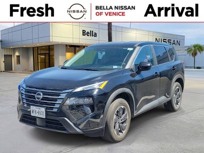 Used 2025 Nissan Rogue SV