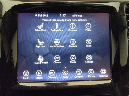 Used 2020 Jeep Cherokee Limited FWD image 25