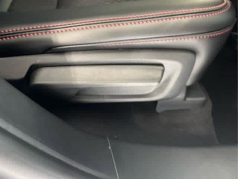 New 2025 Ford Escape ST-Line w/ Cold Weather Package image 33