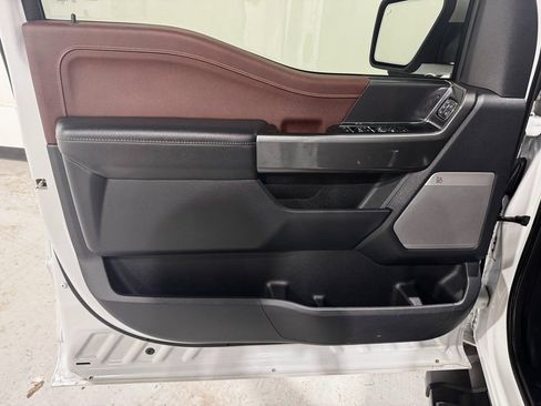 Used 2022 Ford F150 Lariat w/ Equipment Group 502A High image 18