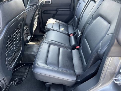 New 2025 Ford Bronco Big Bend w/ Black Diamond Package image 15