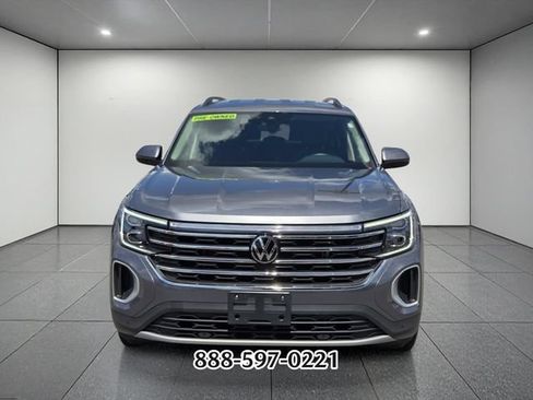 Certified 2025 Volkswagen Atlas SE AWD/4WD image 8