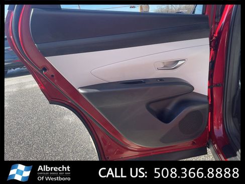 Used 2025 Hyundai Tucson SEL image 14