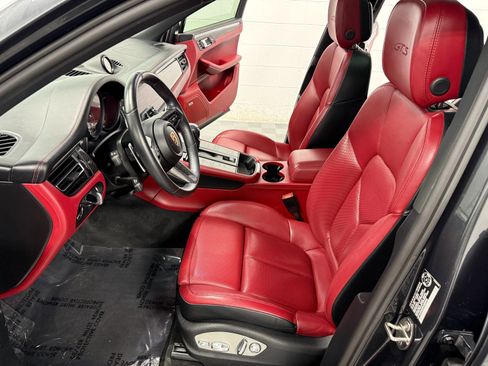 Used 2023 Porsche Macan GTS AWD/4WD image 13