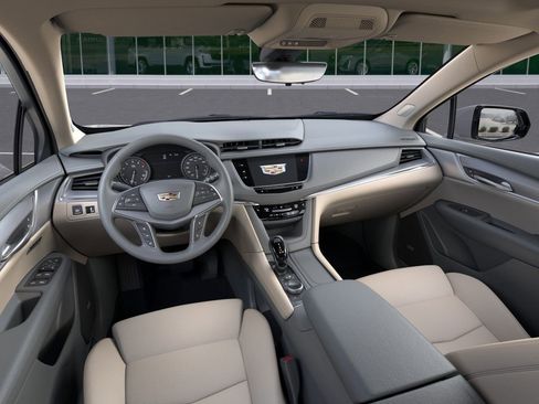 Used 2026 Cadillac XT5 Premium Luxury w/ LPO, Floor Liner Package FWD image 15