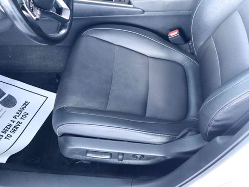 Used 2019 Honda Accord Sport image 13