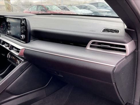 Used 2021 Kia K5 GT-Line image 16