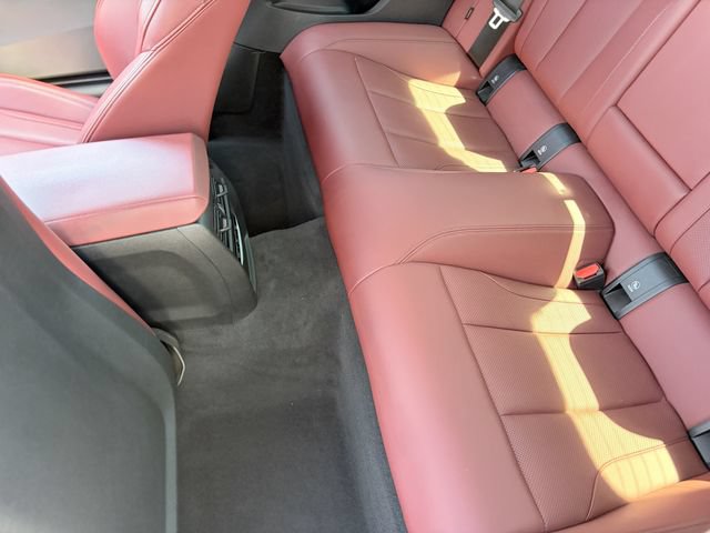 Used 2024 BMW M440i Coupe RWD image 17