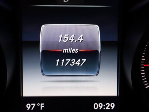 Used 2017 Mercedes-Benz C 300 Coupe image 15