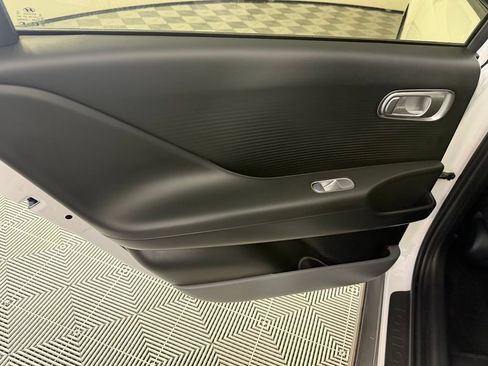 Used 2025 Hyundai Ioniq 6 SE RWD image 25