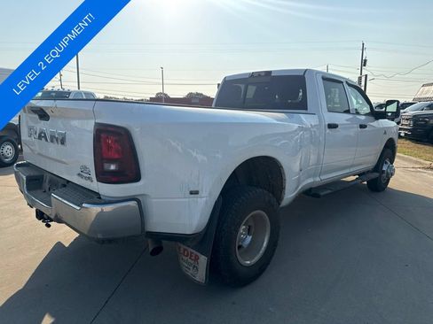 Used 2026 RAM 3500 Tradesman AWD/4WD image 3