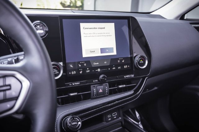 Certified 2026 Lexus NX 350h AWD w/ Accessory Package (2T) image 16