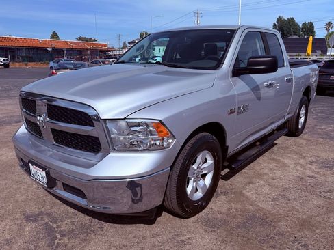 Used 2014 RAM 1500 Classic SLT RWD image 3