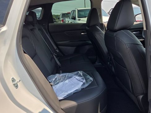 New 2026 Nissan Murano SV AWD/4WD image 13