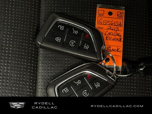 Used 2023 Cadillac Escalade Premium Luxury AWD/4WD image 22