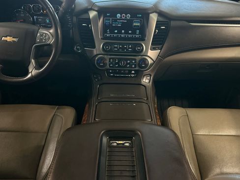 Used 2015 Chevrolet Suburban LTZ AWD/4WD image 4