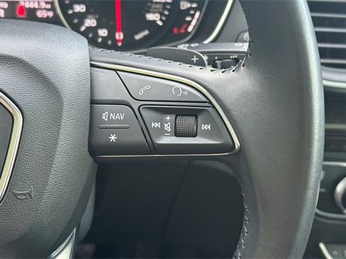 Used 2020 Audi Q5 2.0T Premium w/ Convenience Package image 30