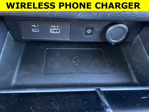 Used 2024 Mitsubishi Outlander SE image 15