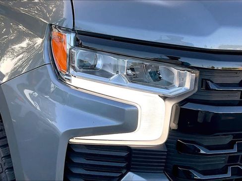 Used 2023 Chevrolet Silverado 1500 LT Trail Boss w/ LT Trail Boss Premium Package image 27