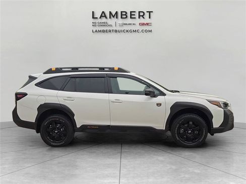 Used 2022 Subaru Outback Wilderness w/ Wilderness Package AWD/4WD image 6