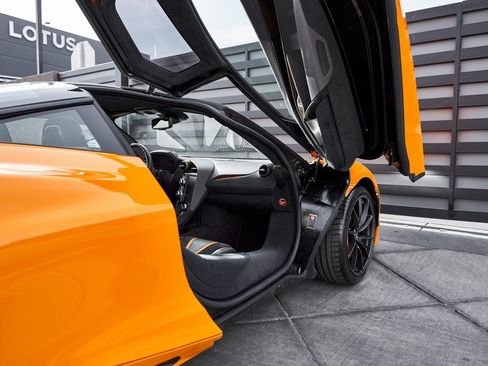 Used 2018 McLaren 720S Performance image 29