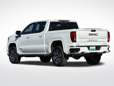 Used 2025 GMC Sierra 1500 AT4 w/ AT4 Premium Package AWD/4WD image 6