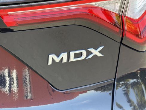 Certified 2023 Acura MDX w/ Technology Package FWD image 8