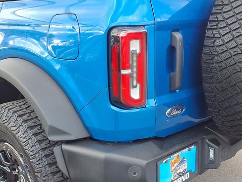 Used 2022 Ford Bronco Wildtrak image 26