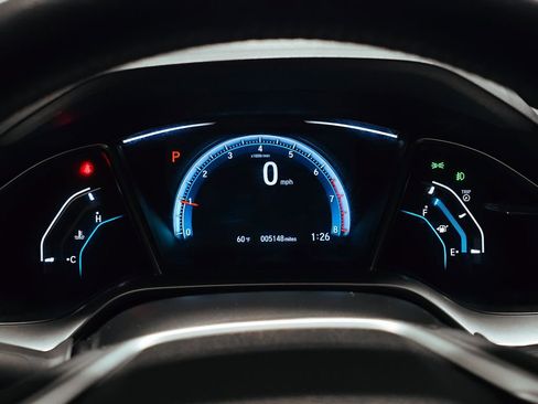 Used 2018 Honda Civic Touring image 23