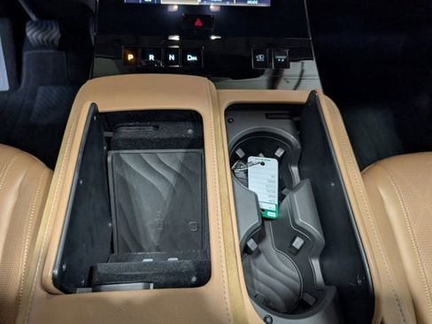 Used 2025 INFINITI QX80 Sensory AWD/4WD image 26