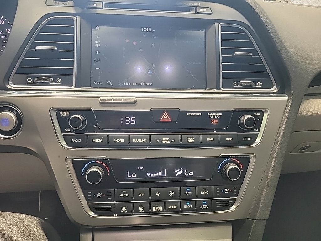 Used 2017 Hyundai Sonata Limited w/ Ultimate Package 02 FWD image 17