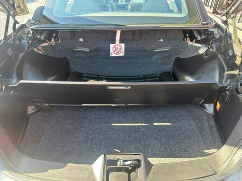 Used 2008 Chrysler Sebring Touring w/ Special Touring Group image 7