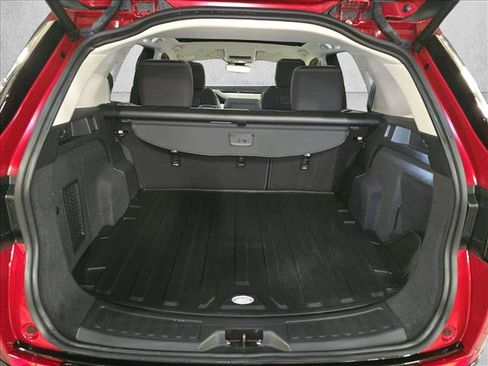 New 2025 Land Rover Discovery Sport S AWD/4WD image 12