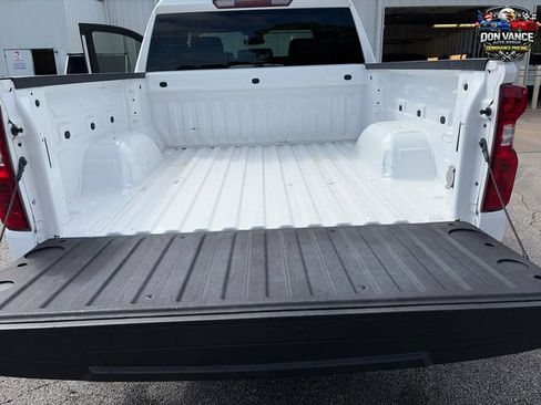 Used 2023 Chevrolet Silverado 1500 LT AWD/4WD image 22