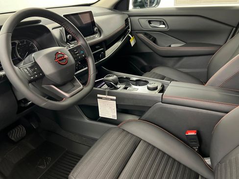 New 2026 Nissan Rogue Rock Creek w/ Rock Creek Premium Package image 15