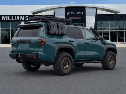 Used 2025 Toyota 4Runner Trailhunter AWD/4WD image 7
