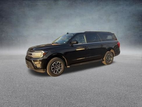 Used 2024 Ford Expedition Max XLT image 14
