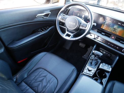 Certified 2023 Kia Sportage X-Line w/ X-Line Premium Package image 9