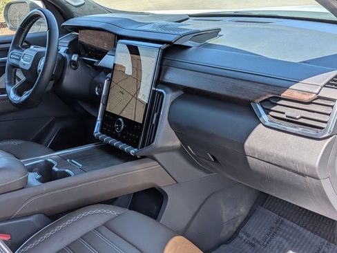 Used 2026 GMC Acadia Denali Ultimate w/ LPO, Floor Liner Package image 23