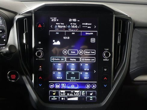 Used 2025 Subaru Forester Premium image 43