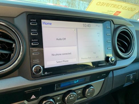 Used 2022 Toyota Tacoma TRD Sport image 22