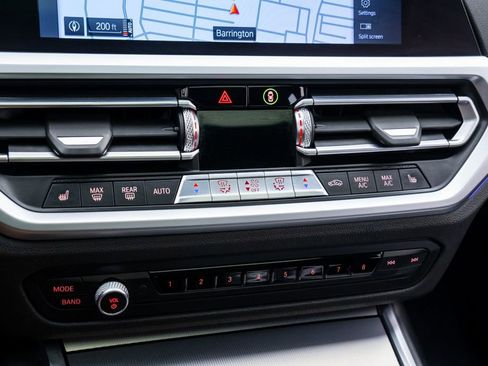 Used 2020 BMW 330i xDrive 330i xDrive w/ Convenience Package image 26