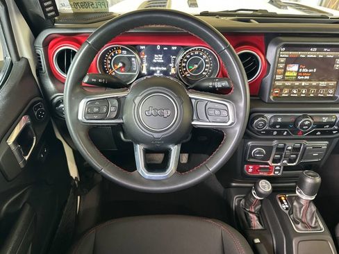 Used 2023 Jeep Gladiator Rubicon AWD/4WD image 14