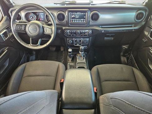 Used 2023 Jeep Wrangler Sport S image 17