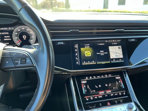 Used 2023 Audi Q7 3.0T Prestige w/ Prestige Package image 31